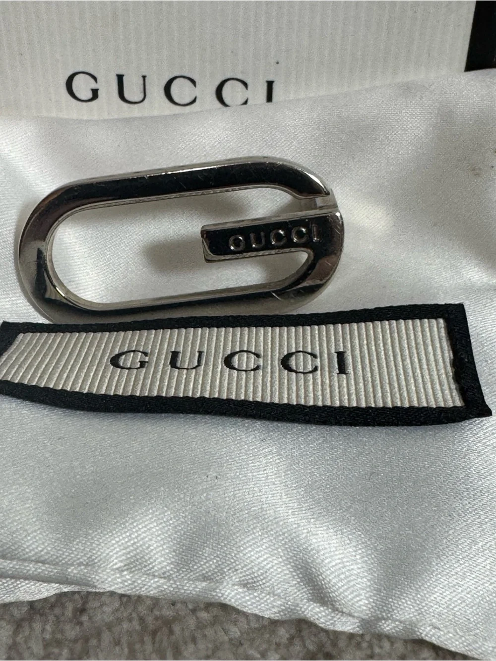 Gucci Silver Interlocking G Paperclip Accessory
